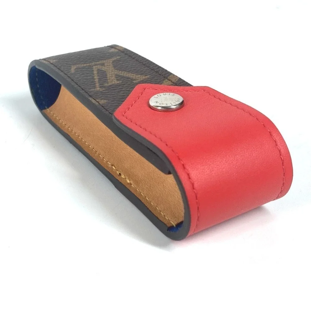 LOUIS VUITTON Brown Monogram Canvas Pouch